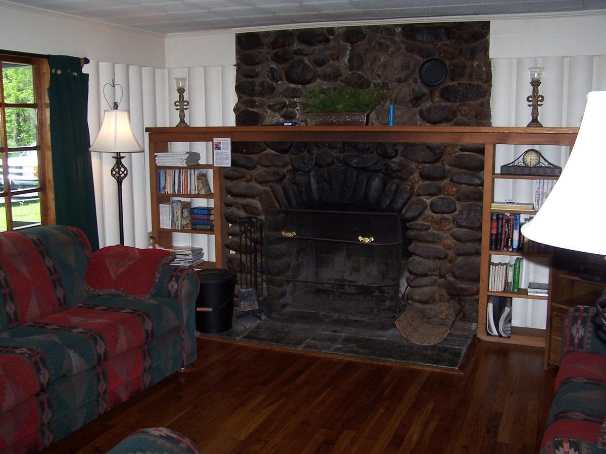 Cabin Creekwood Lyndhurst Экстерьер фото