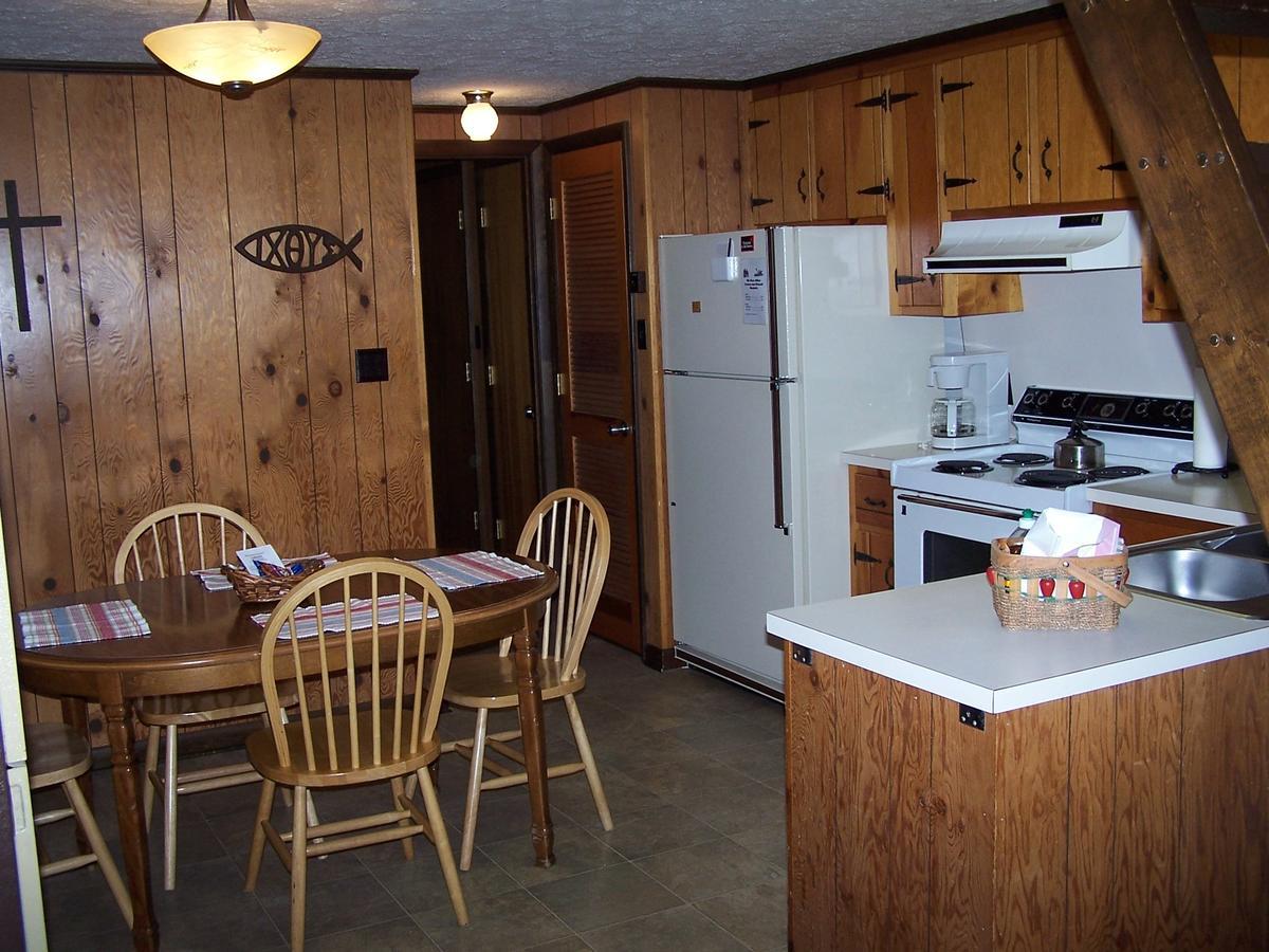 Cabin Creekwood Lyndhurst Экстерьер фото